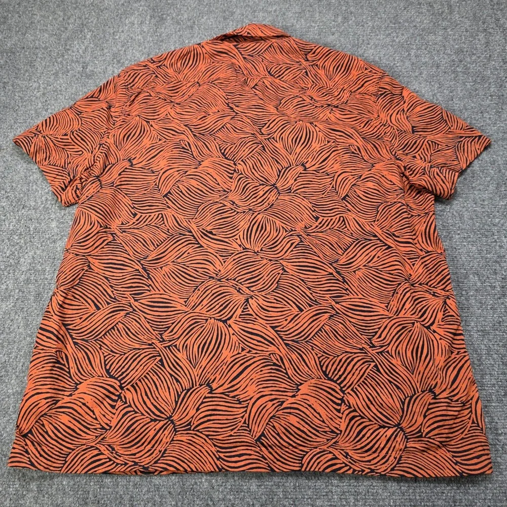 J. Crew embrace island